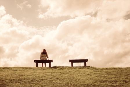 shutterstock_688358548 Lonely